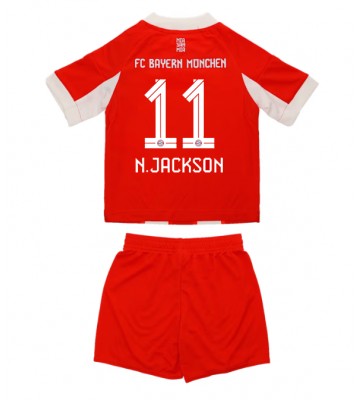 Bayern Munich Nicolas Jackson #11 Prima Maglia Bambino 2025-26 Manica Corta (+ Pantaloni corti)
